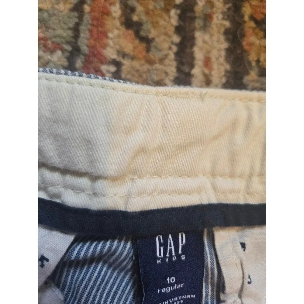 Gap Kids Boys Blue White Seersucker Scorpion Embroidered Shorts Size 10‎ Regular